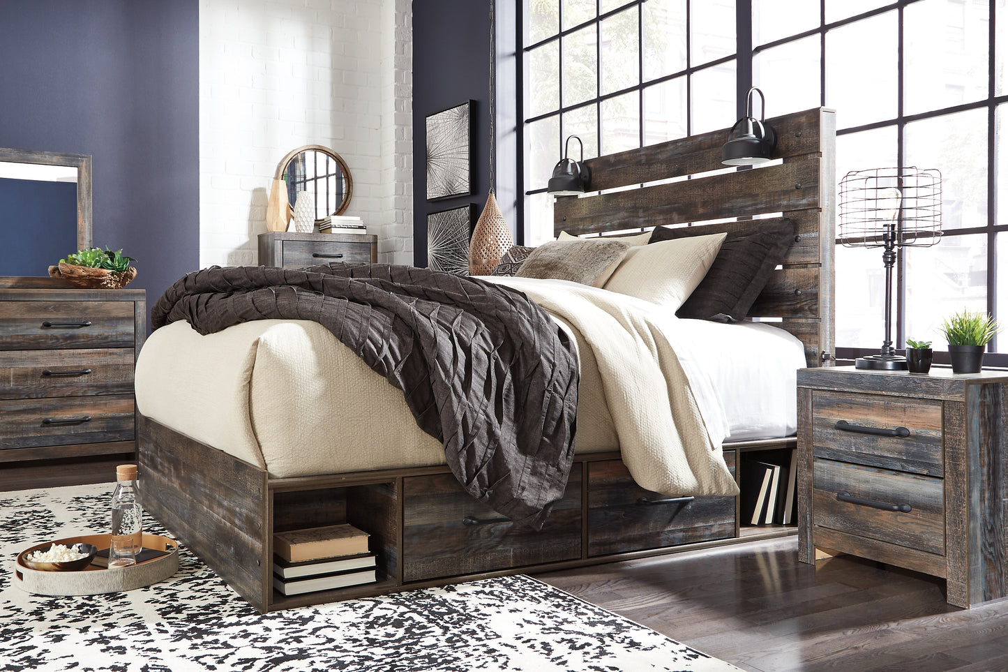Drystan Panel Bed With 4 Storage Drawers