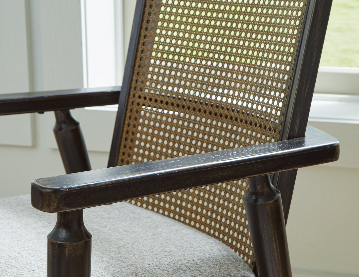 Galliden Dining Table and 6 Chairs