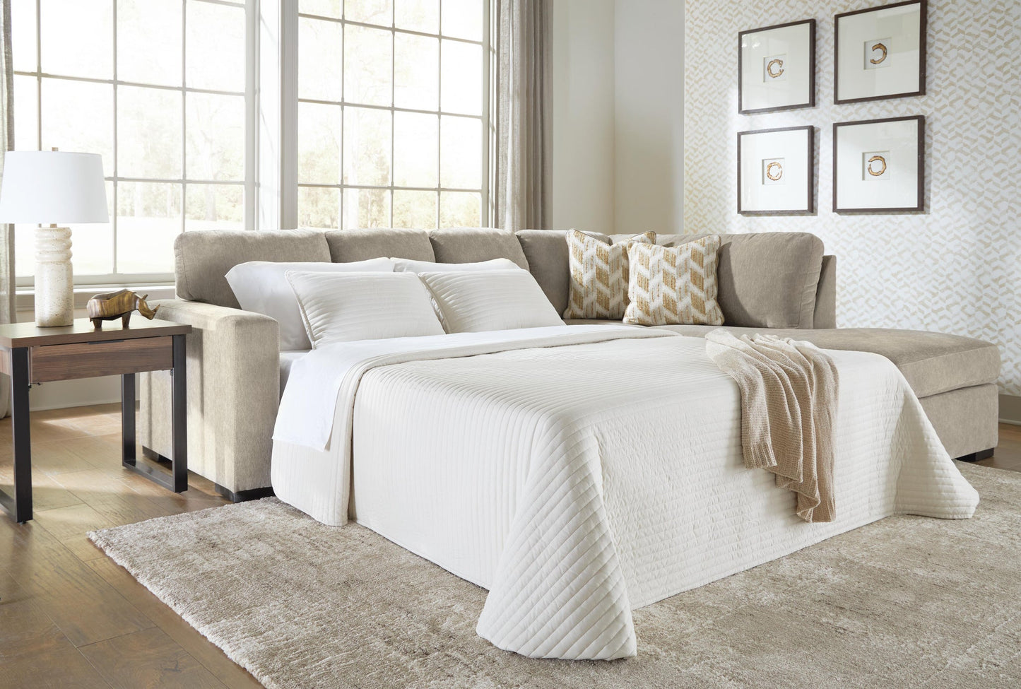 Bridgepoint 2-Piece Sleeper Sectional with Chaise